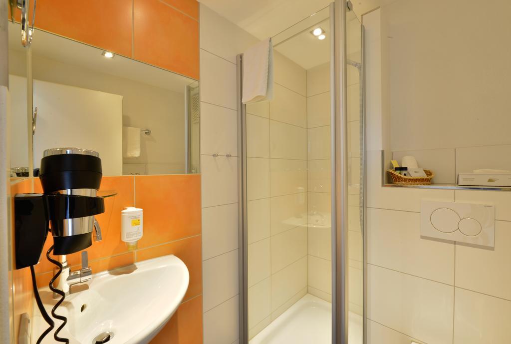 Hotel Fliegendes Klassenzimmer Bad Berleburg Luaran gambar